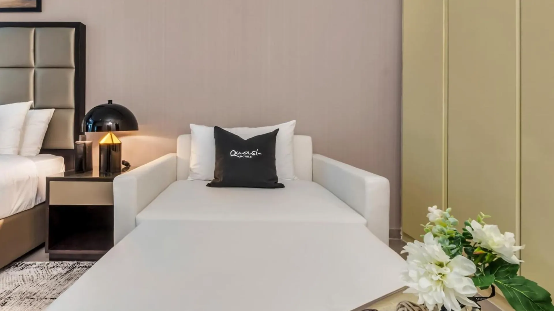 Stylish Studio In Business Bay Close To Burj Khal Dubai United Arab Emirates